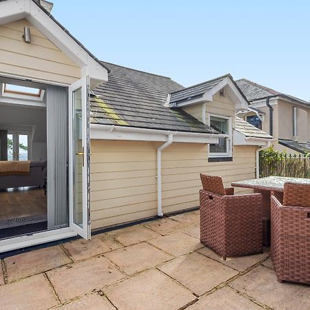 Stunning Sea View Whole Home In Torbay Close To Beach Торкі Екстер'єр фото