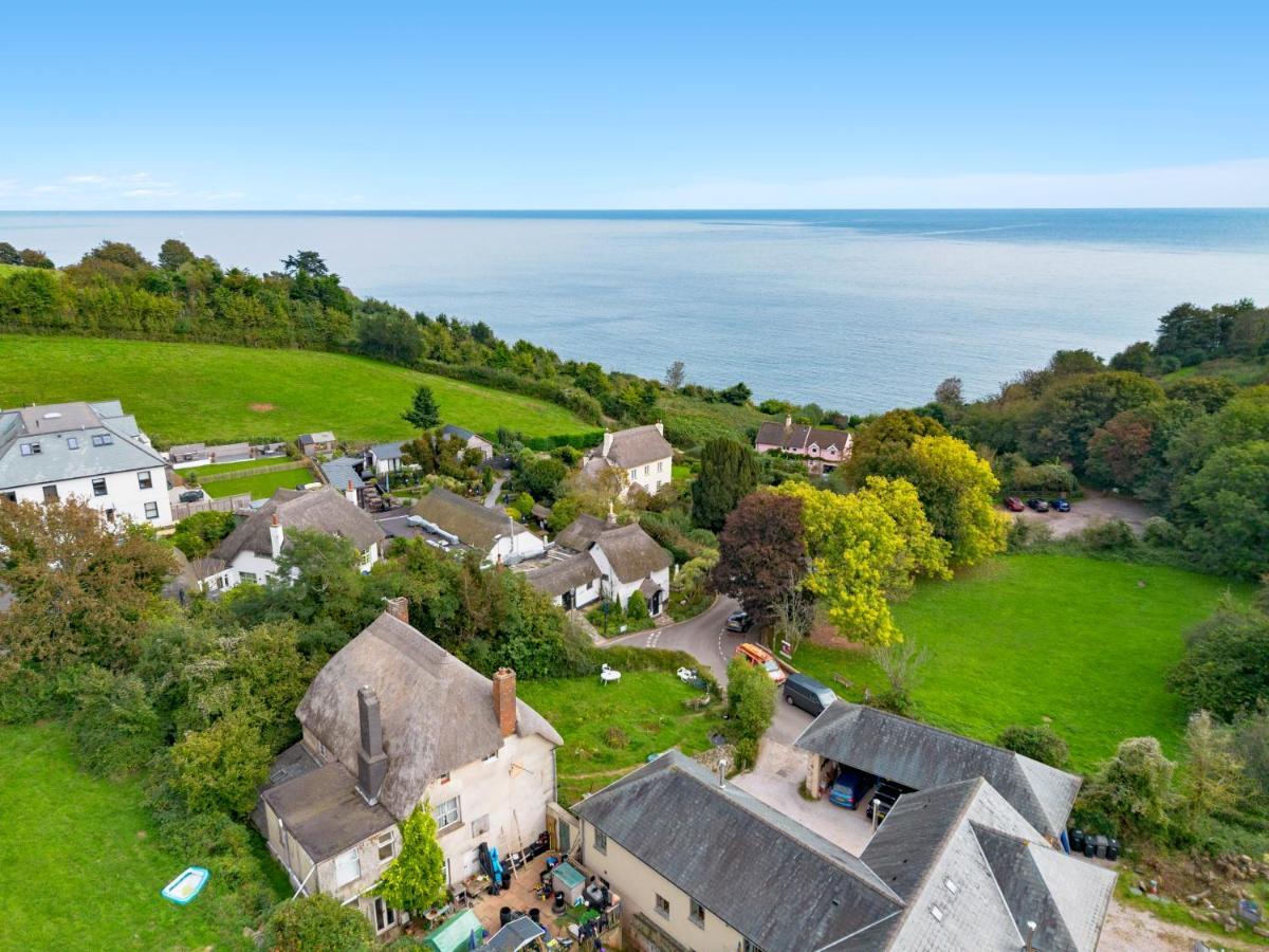 Stunning Sea View Whole Home In Torbay Close To Beach Торкі Екстер'єр фото
